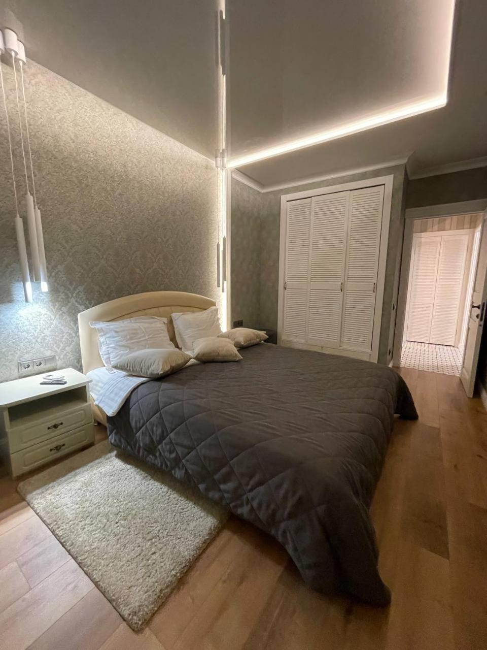 Grace Apartments Boryspilʼ Buitenkant foto