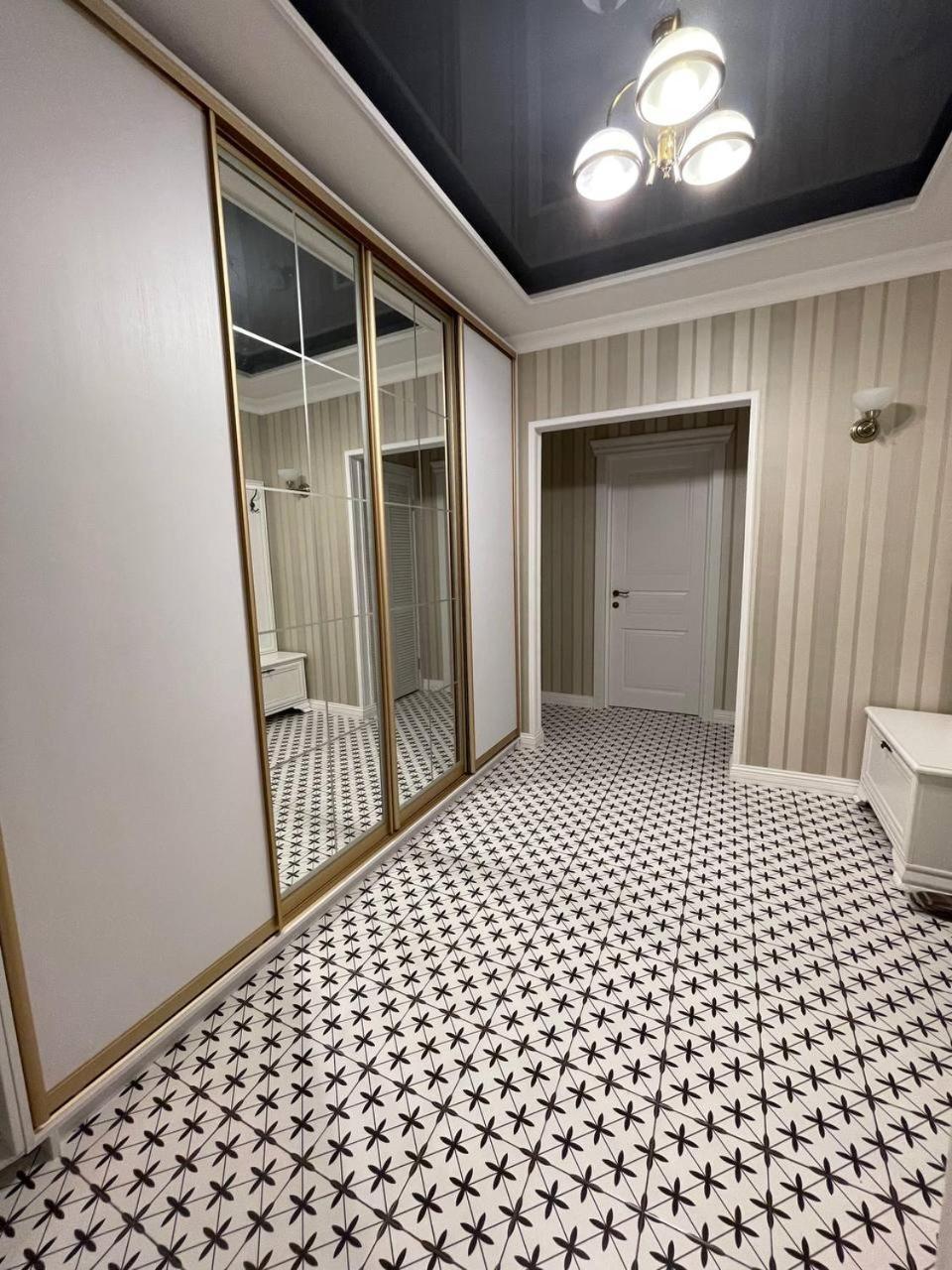 Grace Apartments Boryspilʼ Buitenkant foto