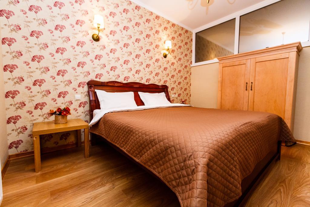 Grace Apartments Boryspilʼ Buitenkant foto