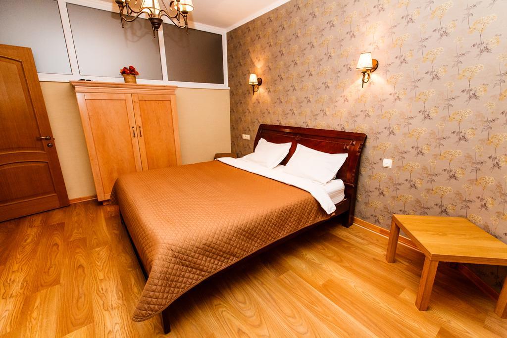 Grace Apartments Boryspilʼ Buitenkant foto