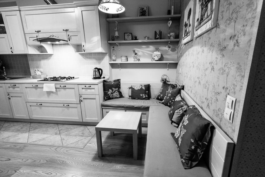 Grace Apartments Boryspilʼ Buitenkant foto