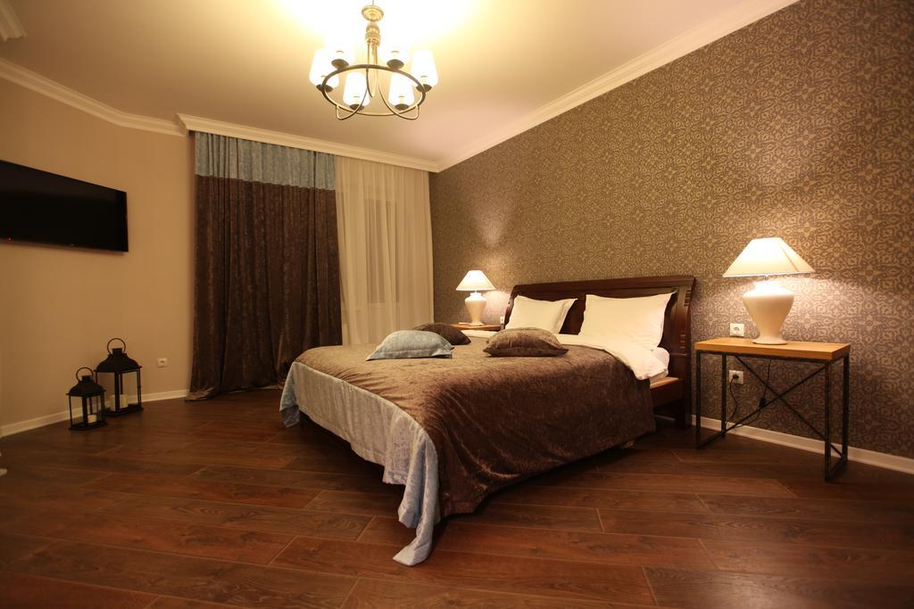 Grace Apartments Boryspilʼ Buitenkant foto