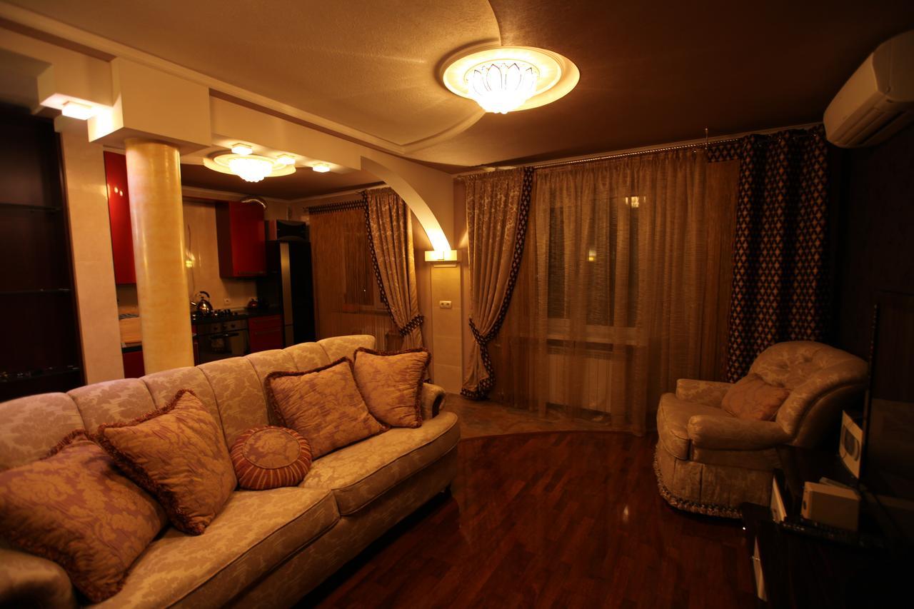 Grace Apartments Boryspilʼ Buitenkant foto